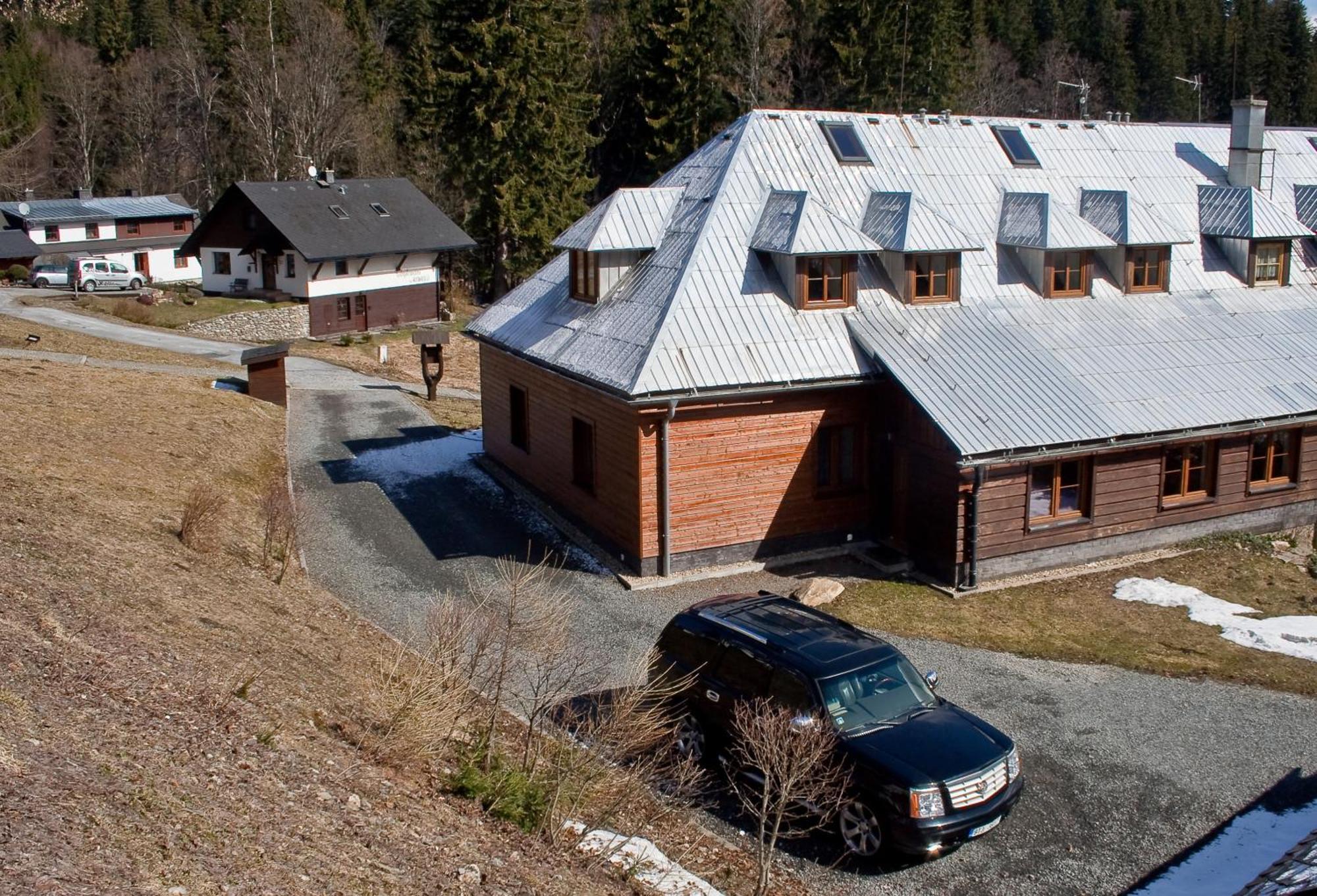 Penzion U Vodopadu Карлова-Студанка Экстерьер фото